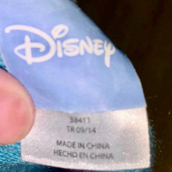 Disney Frozen Let It Go Winter Fringe Scarf - Picture 4 of 5